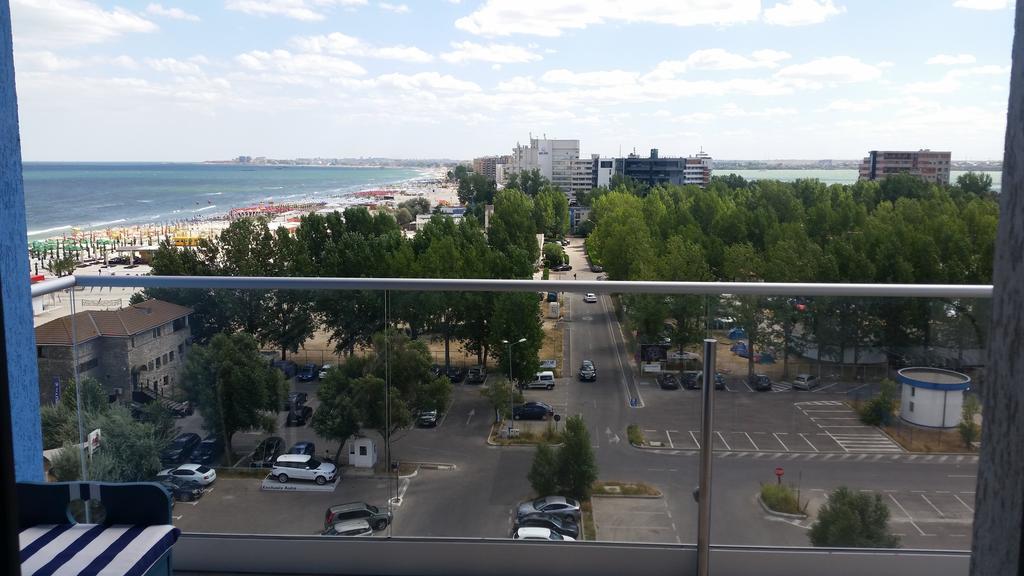 Bluemarina Apartamente Mamaia Dış mekan fotoğraf